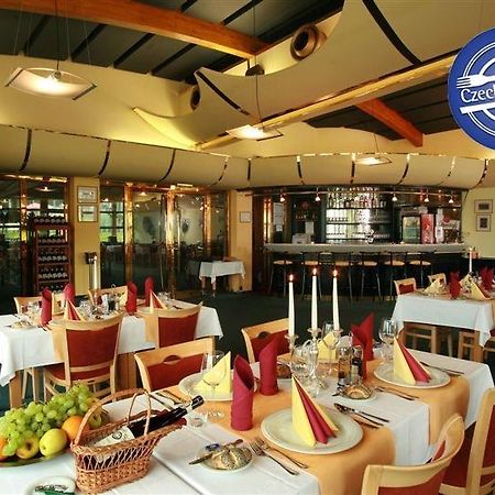 Loučná pod Klínovcem Hotel Nastup المظهر الخارجي الصورة