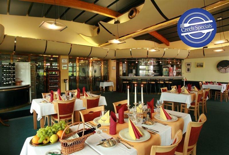 Loučná pod Klínovcem Hotel Nastup المظهر الخارجي الصورة